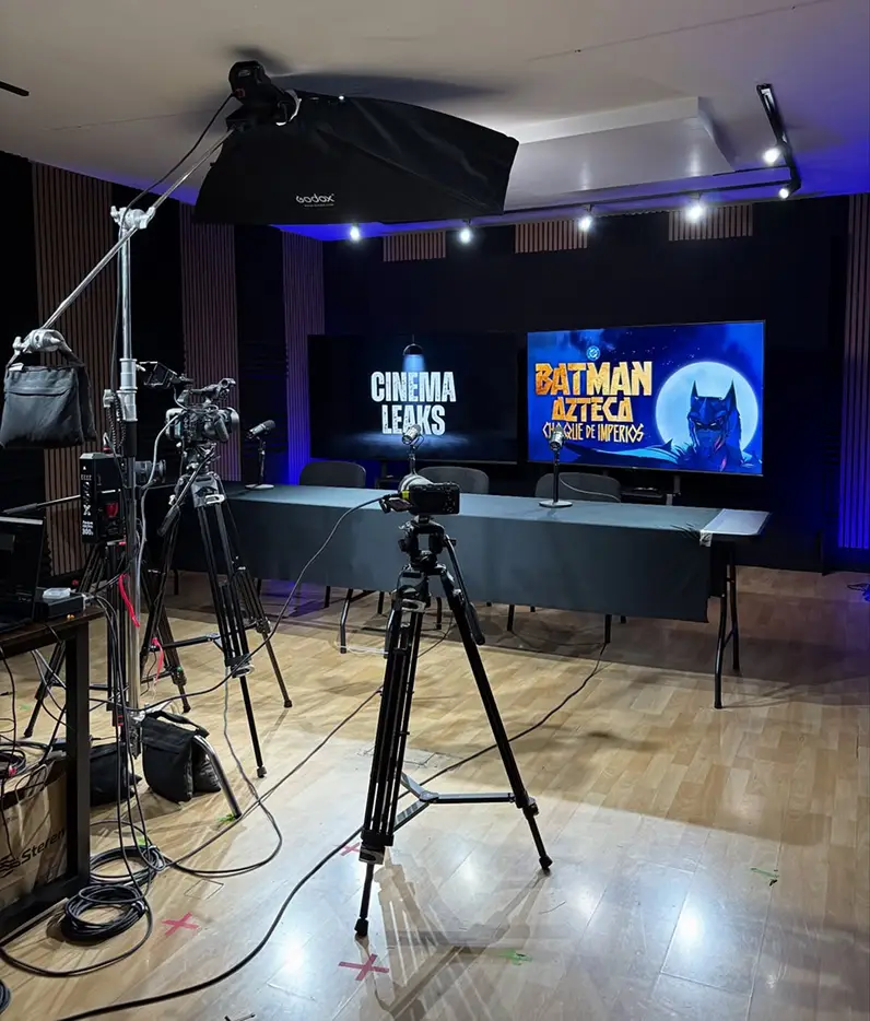 Caso de estudio CINEMA LEAKS